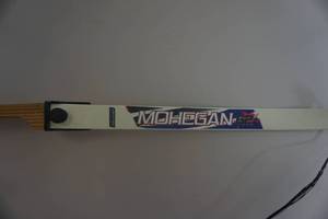 lot 140 image: Green Tree Archery Moheegan 54 GZ Recurve Bow