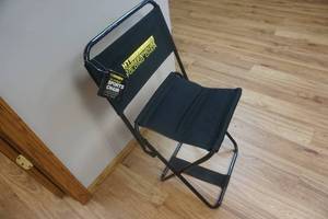 lot 34 image: High Tech Tackle All Season Folding SportsIce Fishing Chair