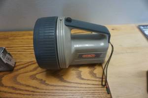 lot 324 image: Dorcy Brand 12V Spot Light