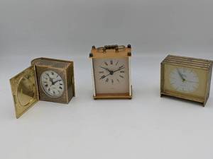 lot 104 image: Three Pack of Small Clocks
