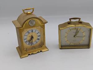 lot 105 image: Pair of DeskTable Clocks