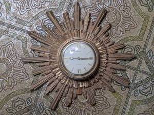 lot 112 image: Syroco Sunburst MCM Wood Clock