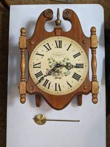 lot 117 image: New England Company Wall Chime Clock