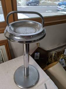 lot 76 image: Vintage Chrome Standing Ashtray
