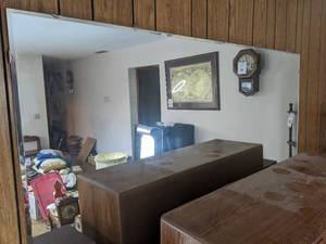 lot 13 image: Large Mirror