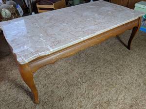 lot 10 image: Pink Marble Slab Coffee Table
