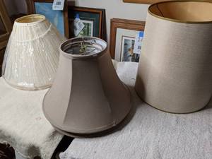 lot 95 image: (5) Fabric Lamp Shades