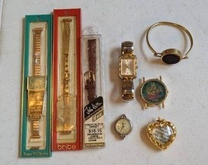 lot 18 image: Assorted Watches, Faces and Bands