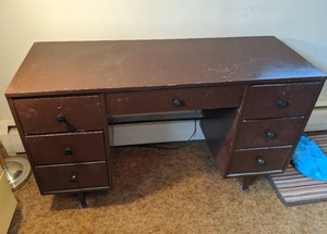 lot 39 image: Vintage Office Desk in Fair Condition