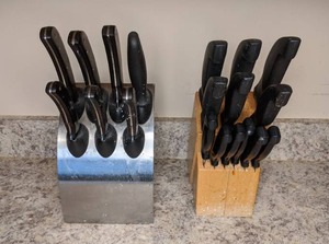 lot 206 image: Two Kitchen Knife Sets