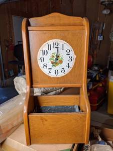 lot 248 image: Vintage 1970s Wall Mount ClockPlanter