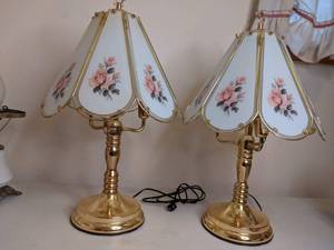 lot 217 image: Pair of Table Lamps with Glass Shades
