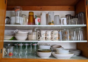 lot 288 image: Three Shelves Full of Glassware
