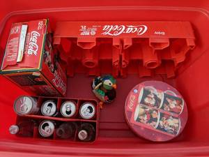 lot 390 image: Lot of Coca Cola Items