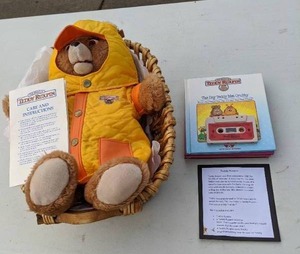 lot 395 image: Teddy Ruxpin and Accessories