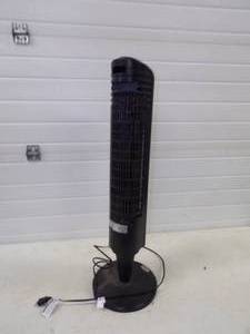 lot 55 image: Tower Fan
