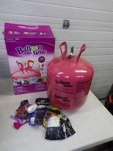 lot 99 image: Balloon time Kit