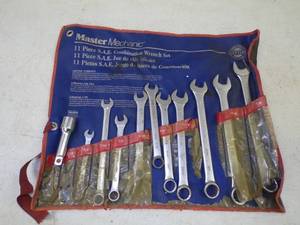lot 129 image: Combination Wrenches