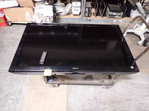 Sony KDL-55EX501 55 TV w remote