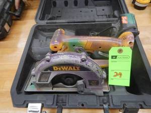 Dewalt 18v Metal Cutting Saw, Charger and Case