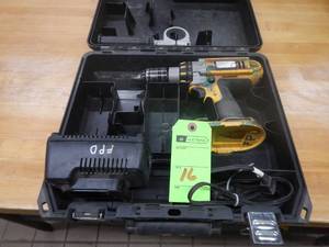 Dewalt 18v Drill and Charger