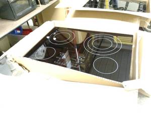 lot 72 image: Ikea Model (Schott Ceran Sarklassig...
