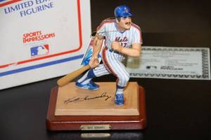 Sports Impressions Keith Hernandez Numbered Figurine