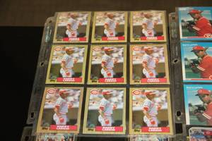 Barry Larkin Baseball Card Lot