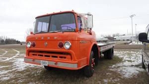 1975 Ford 750 Custom Cab