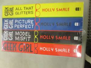 Geek Girl 4 Book Set...