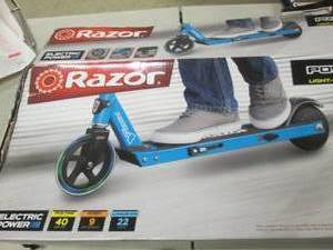 Power Light-Up Electric Scooter ope...