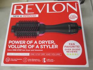 Revlon Hair Dryer Volumizer open b...