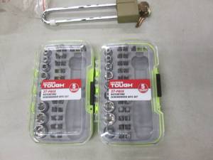 2 Incomplete Ratcheting Screwdriver...