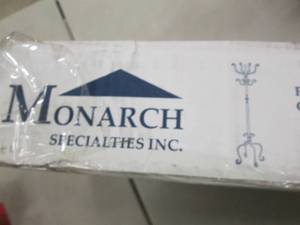 Monarch Specialties Traditional Bla...