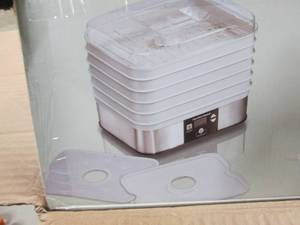 Hamilton Beach Food Dehydrator open...