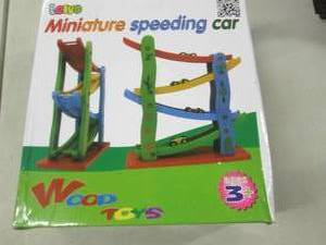 Lewo Miniature Speeding Cars...