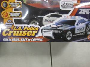 RC L.A. Police Car Cruiser...