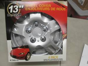 4pk of Car Quest 13 inch Wheel Cove...