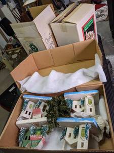 lot 149 image: Assorted Christmas Village Buildings
