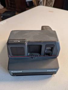 lot 61 image: Polaroid Impulse Instant Film Camera