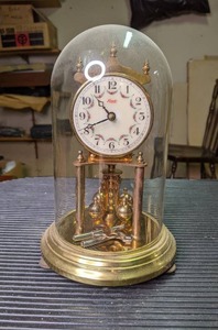lot 115 image: Vintage Kundo Pendulum Anniversary Clock