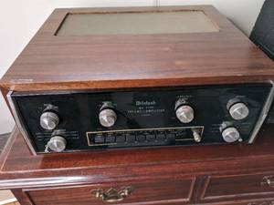 lot 5 image: McIntosh MA6100 Power Amplifier