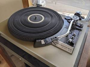 lot 17 image: Pair of Record Players