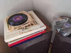 lot 96 image: Lot of 334578 Records