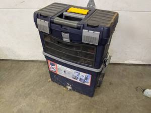 lot 252 image: Rolling Double Tool Box