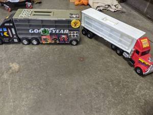 lot 282 image: 2 Truck Shaped Toy Car Storage Units