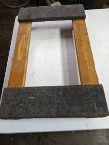 lot 206 image: Padded Furniture Mover