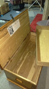lot 290 image: Vintage Red Cedar Chest