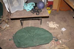 lot 57 image: Horse Tack and Gear - Saddle Pad Protector (x1), Horse Lead Ropes (x2), Misc. Horse Tack