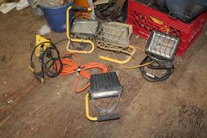 lot 156 image: Lot of (5) Shop Worklights